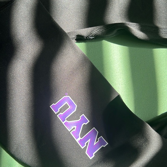 Lululemon Align Pant 25” - NYU Logo, New, Size 6, New York University - Picture 2 of 7